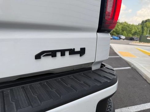 Used 2026 GMC Sierra 1500 AT4 w/ AT4 Premium Package AWD/4WD image 12