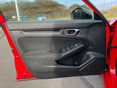 Used 2024 Honda Civic Sport image 17