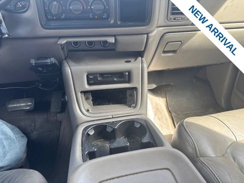 Used 2002 Chevrolet Silverado 2500 LT w/ Off-Road Skid Plate Pkg AWD/4WD image 25