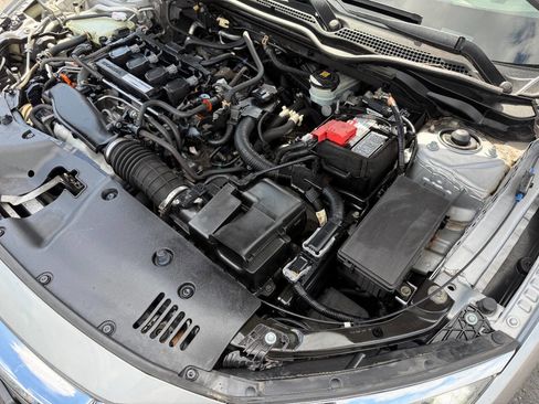 Used 2018 Honda Civic EX-T image 37