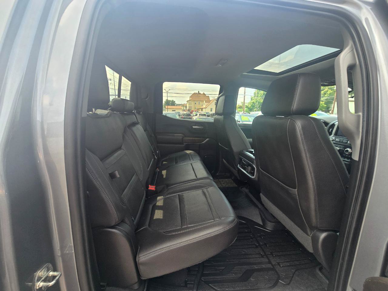 Used 2019 GMC Sierra 1500 Denali w/ Denali Ultimate Package AWD/4WD image 15