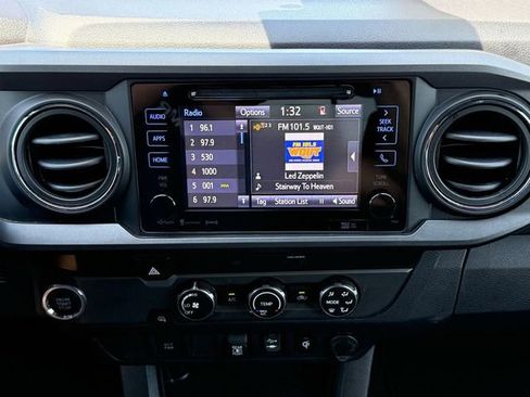 Used 2019 Toyota Tacoma TRD Off-Road RWD image 20