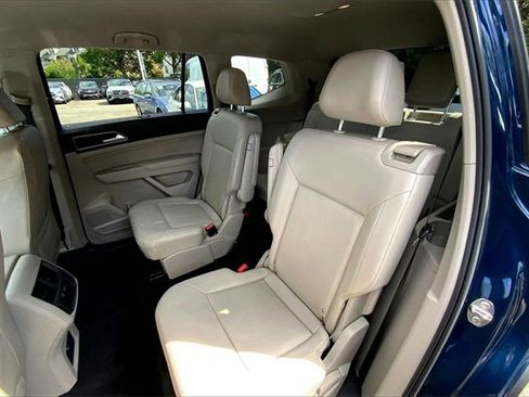Used 2018 Volkswagen Atlas SE image 16