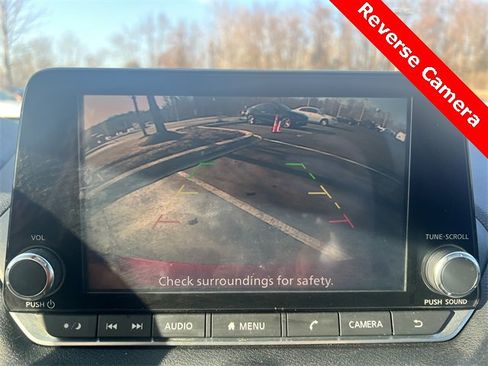 Used 2020 Nissan Sentra SR w/ Electronics Package image 5