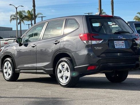 Used 2023 Subaru Forester 4D Sport Utility image 6