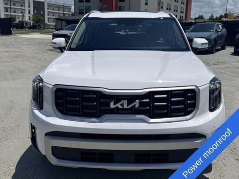 Used 2025 Kia Telluride S FWD image 7