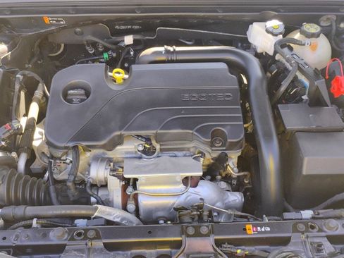 Used 2023 Chevrolet Malibu LT image 32