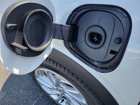 New 2027 Chevrolet Bolt LT FWD image 11