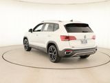 Used 2023 Volkswagen Taos SE w/ Panoramic Sunroof Package image 4