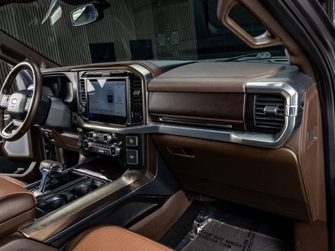 Used 2025 Ford F150 King Ranch image 18
