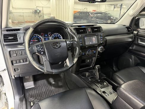 Used 2016 Toyota 4Runner TRD Pro image 13