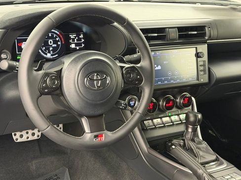 Certified 2025 Toyota GR86 Premium w/ ALL Weather Mat Package (TMS) RWD image 35