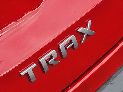 New 2026 Chevrolet Trax LT image 12