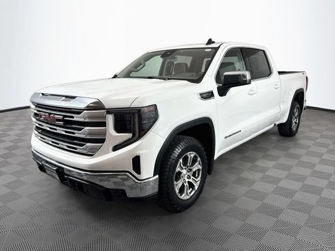 Used 2023 GMC Sierra 1500 SLE AWD/4WD image 3