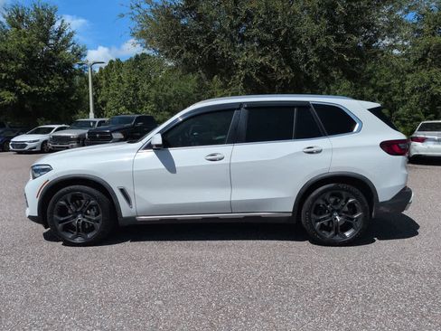 Used 2019 BMW X5 xDrive40i w/ Convenience Package AWD/4WD image 3