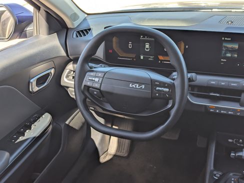 Certified 2025 Kia K4 FWD image 13