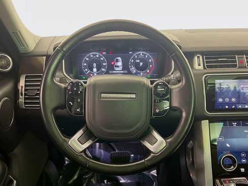 Used 2021 Land Rover Range Rover image 11