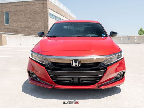 Used 2021 Honda Accord Sport image 2