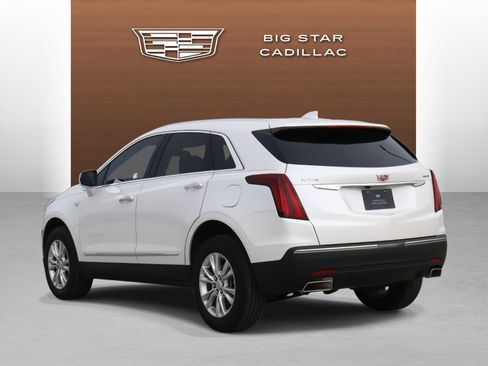Used 2025 Cadillac XT5 Luxury w/ LPO, Floor Liner Package image 3