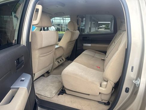 Used 2008 Toyota Tundra 2WD CrewMax w/ Tow Pkg image 15