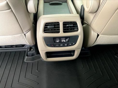 Certified 2018 Honda Pilot EX-L image 12