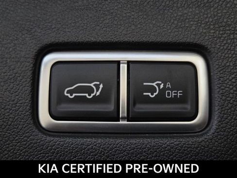 Certified 2025 Kia Sorento EX w/ EX Panoramic Sunroof Package AWD/4WD image 12