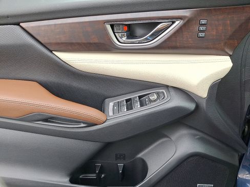 Used 2020 Subaru Ascent Touring image 10