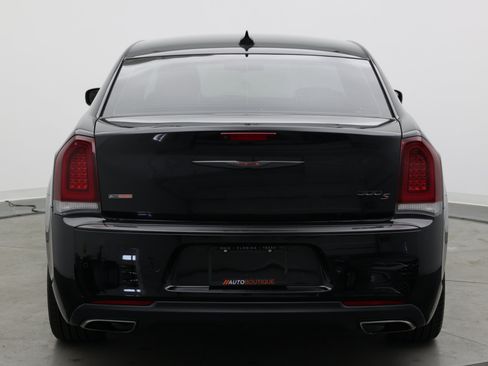 Used 2021 Chrysler 300 S RWD image 6
