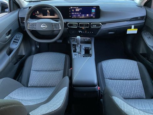 New 2026 Nissan Sentra SV w/ SV Convenience Package image 18