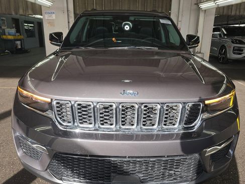 Used 2022 Jeep Grand Cherokee Limited 4xe image 3