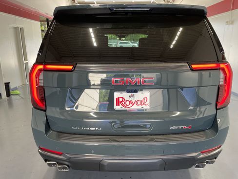 New 2026 GMC Yukon AT4 image 5