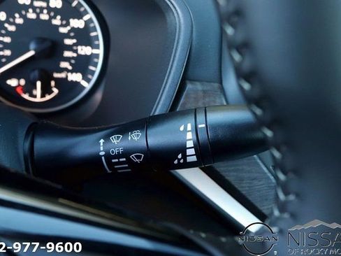 New 2025 Nissan Altima 2.5 SV w/ SV Premium Package image 21