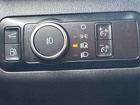 Used 2023 Ford Escape Platinum w/ Premium Technology Package image 25