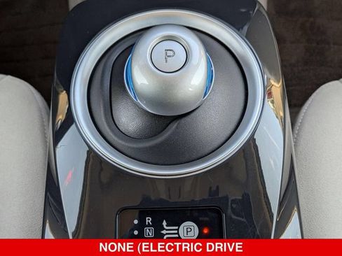 Used 2012 Nissan Leaf SL FWD image 28