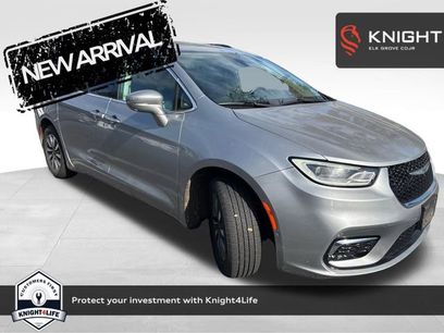 Used 2021 Chrysler Pacifica Touring-L