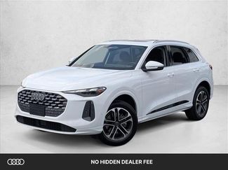 Certified 2025 Audi Q5 Premium w/ Convenience Package AWD/4WD video 1
