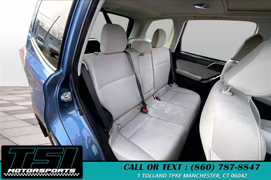 Used 2015 Subaru Forester 2.5i Premium AWD/4WD image 26