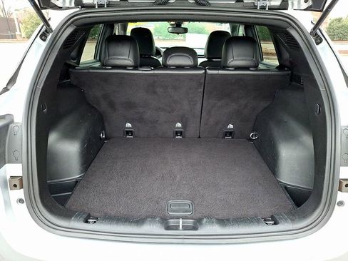 Used 2024 Jeep Compass Latitude image 28