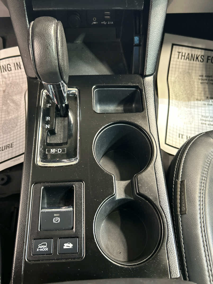 Used 2019 Subaru Outback 3.6R Limited w/ Popular Package #2 AWD/4WD image 8