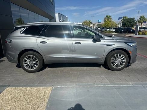 Used 2023 Buick Enclave Avenir w/ Trailering Package, 5000 lbs. FWD image 4