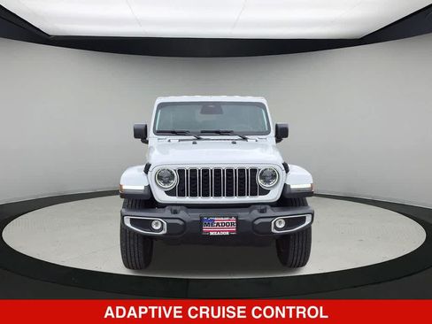 Used 2026 Jeep Wrangler Unlimited Sahara AWD/4WD image 9