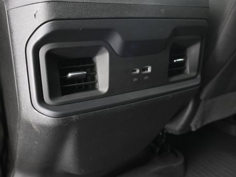 Used 2024 Chevrolet Silverado 2500 LT AWD/4WD image 35