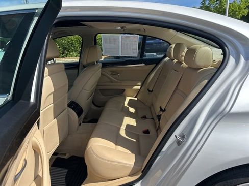 Used 2015 BMW 535i Sedan RWD image 13