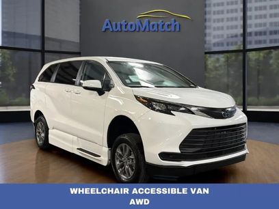 Used 2024 Toyota Sienna LE