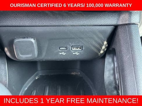 Used 2025 Chevrolet TrailBlazer LT AWD/4WD image 23