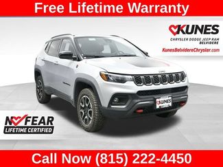 Used 2025 Jeep Compass Trailhawk AWD/4WD video 1