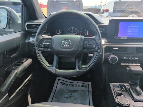 Used 2024 Toyota Tacoma SR5 AWD/4WD image 13