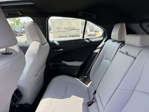 New 2026 Lexus UX 300h AWD image 13