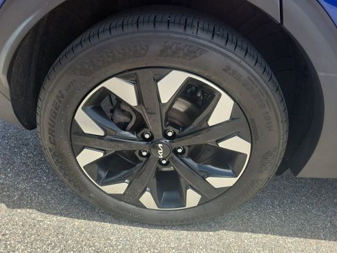Used 2023 Kia Sportage X-Line w/ X-Line Premium Package AWD/4WD image 6