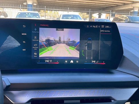 Used 2025 BMW M235i xDrive w/ Premium Package image 18